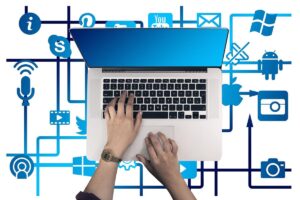 Dlaczego warto mieć stronę internetową? 6 głównych powodów!
